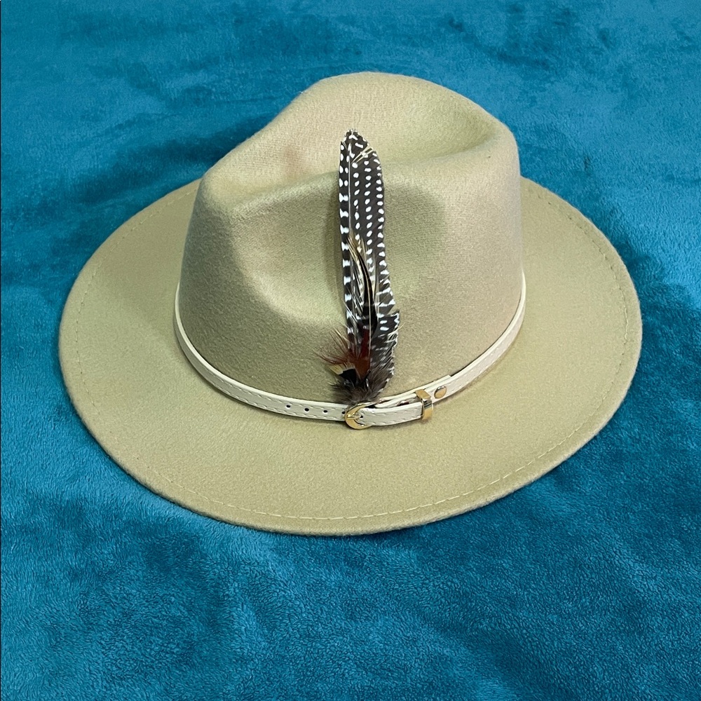 Tan Women's Felt Fedora Western Cowboy Hat Cream Belt Feather Accent - Picture 2 of 7